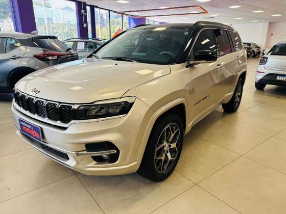 JEEP COMMANDER 2.0 TD380 TURBO DIESEL OVERLAND AT9 JEEP COMMANDER 2.0 TD380 TURBO DIESEL OVERLAND AT9